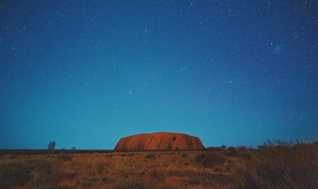 Can you visit Uluru without a tour?