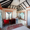Long Beach Room